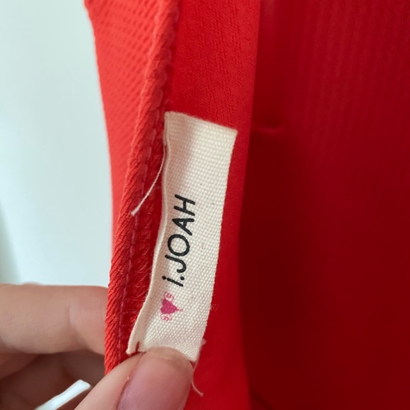 Top - Picture 3 of 3